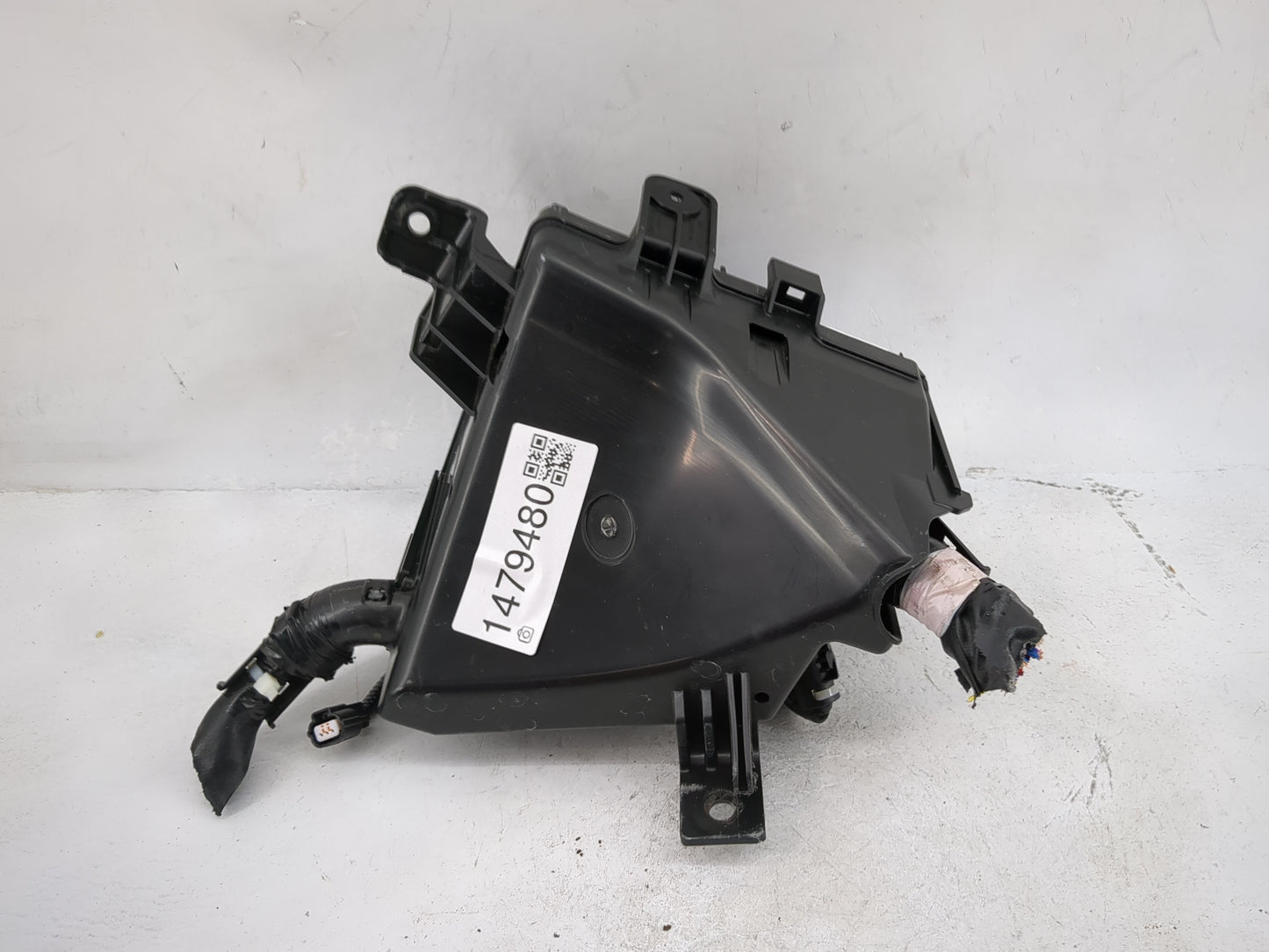 2023 Subaru Xv Fusebox Fuse Box Panel Relay Module P/N:MB504105B Fits OEM Used Auto Parts - Oemusedautoparts1.com