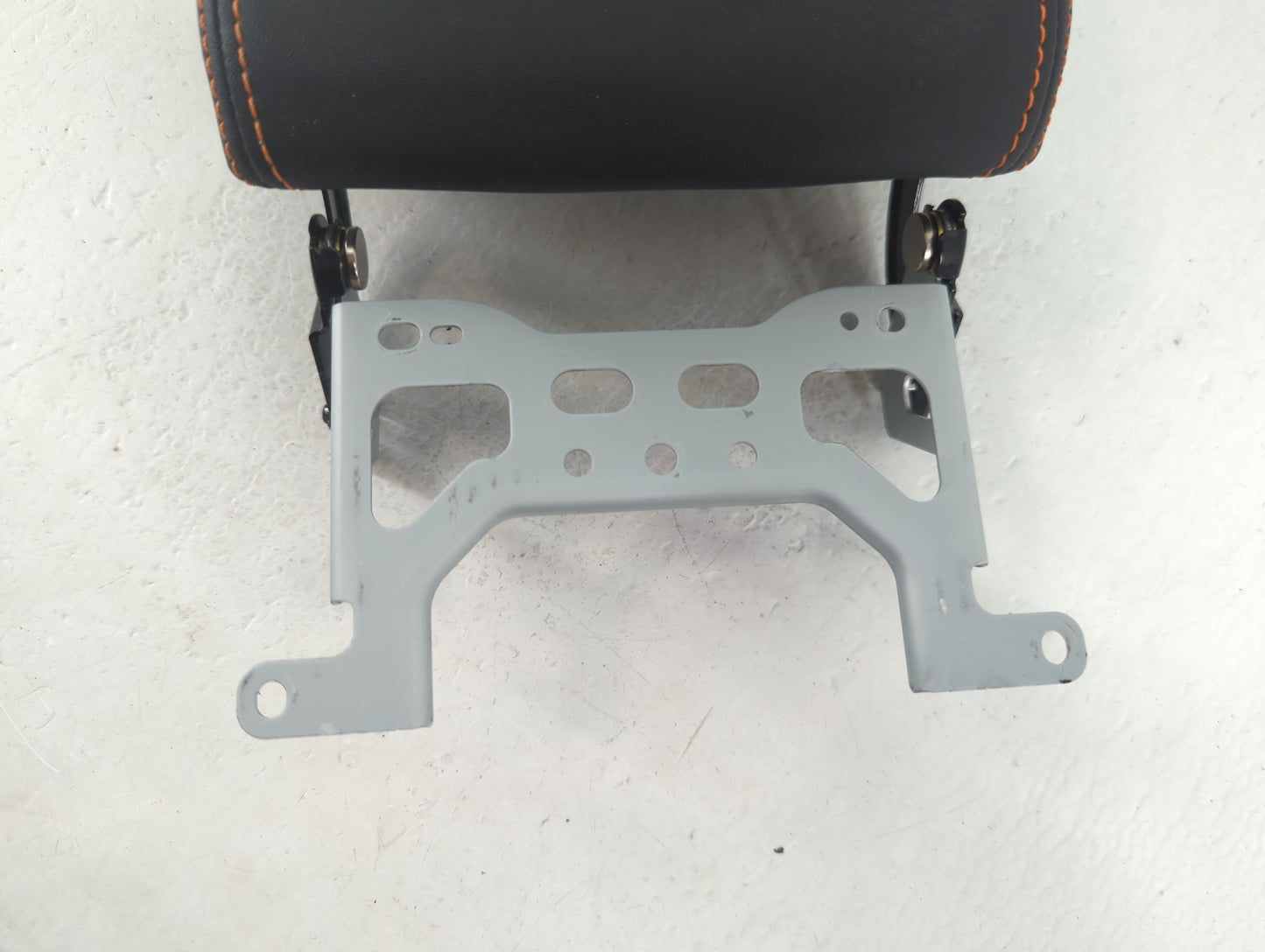 2023 Subaru Xv Center Console Armrest Cover Lid Black - Oemusedautoparts1.com