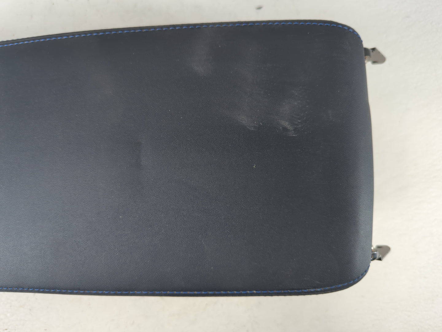 2023 Subaru Xv Center Console Armrest Cover Lid Fits OEM Used Auto Parts - Oemusedautoparts1.com