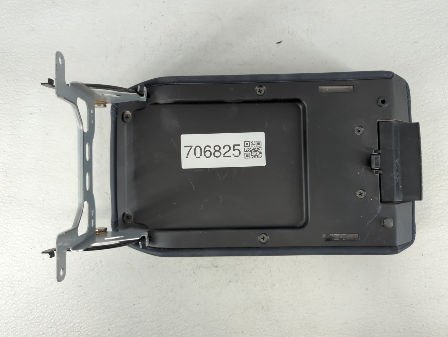 2023 Subaru Xv Center Console Armrest Cover Lid Fits OEM Used Auto Parts - Oemusedautoparts1.com