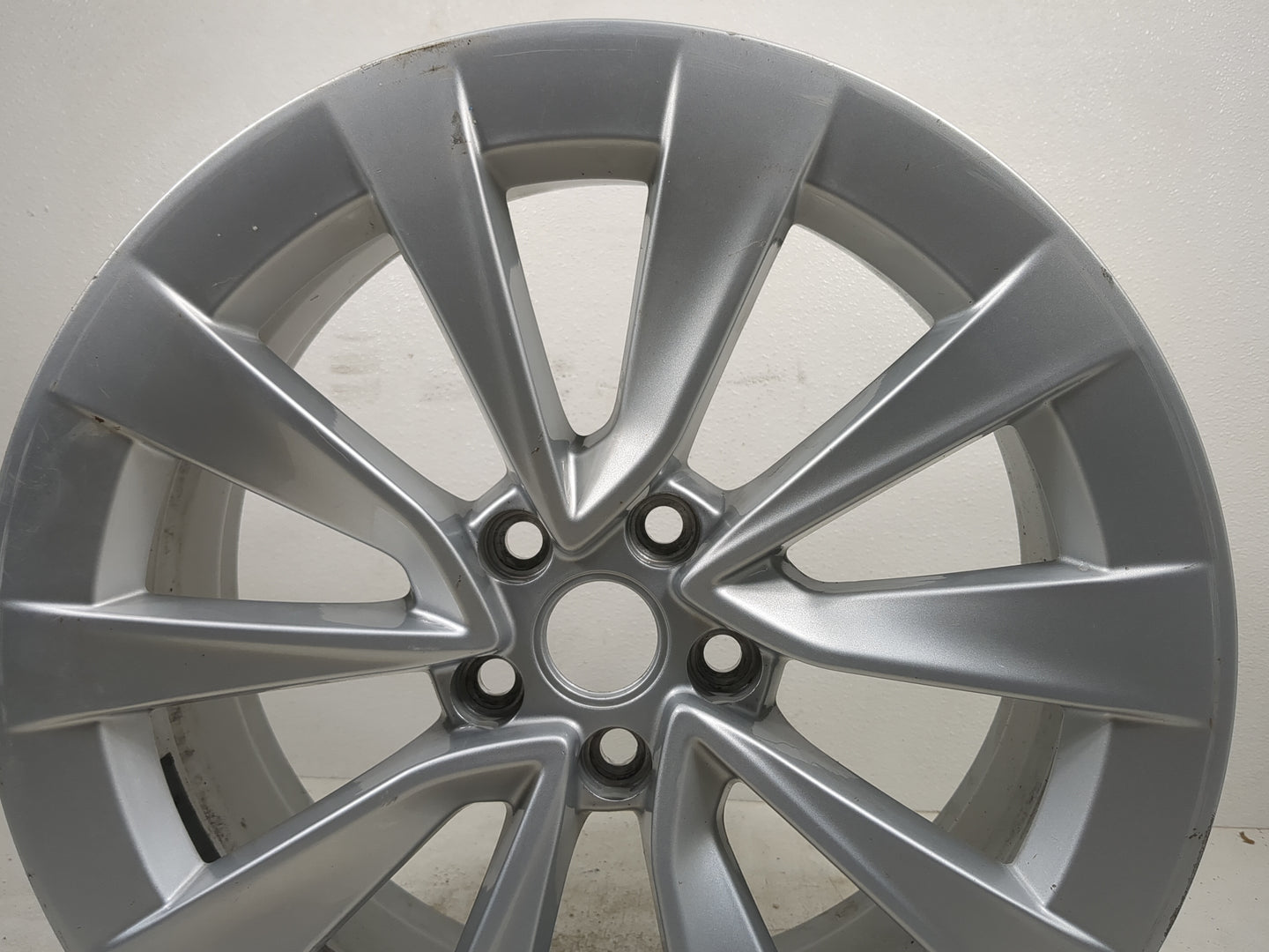 2023 Tesla Model 3 Oem Wheel Rim - Oemusedautoparts1.com