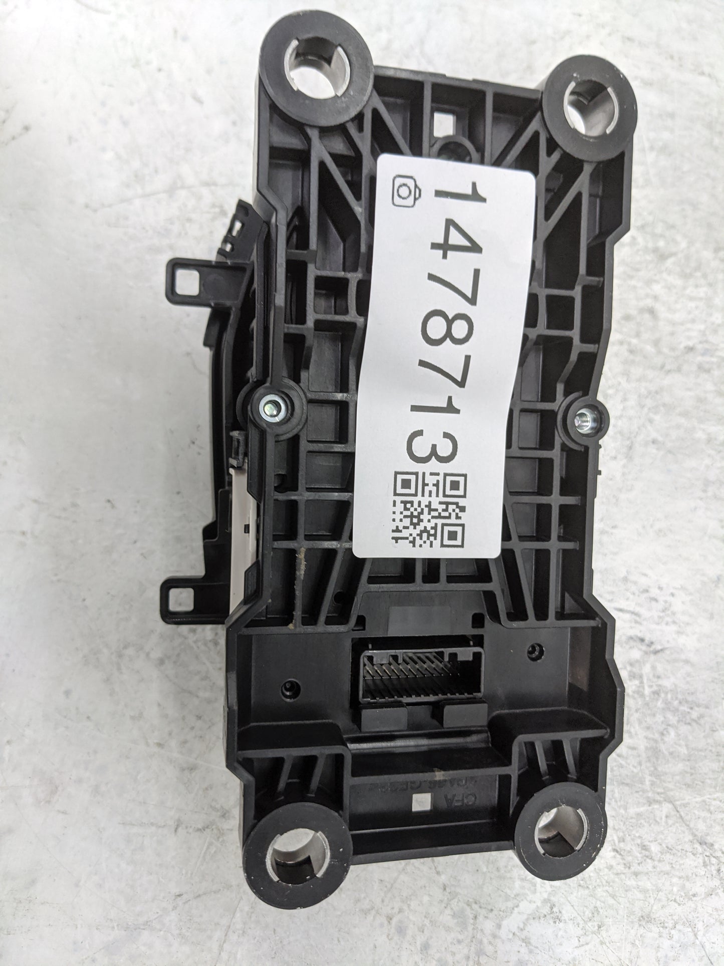 2023 Toyota Bz4x Floor Console Assembly Shifter Black - Oemusedautoparts1.com