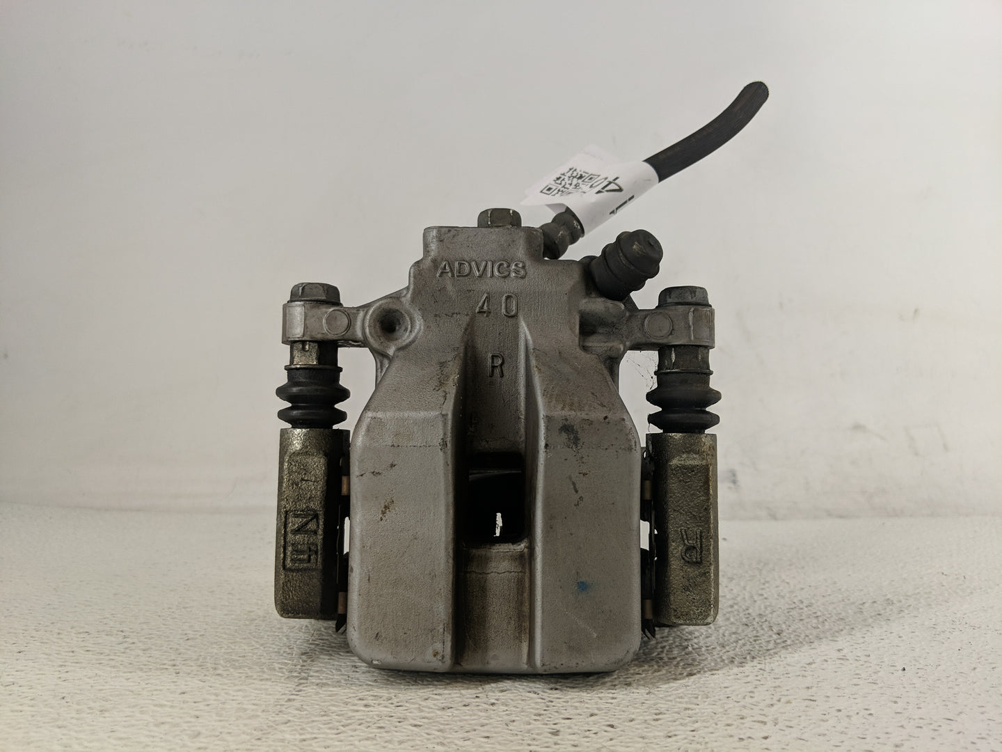2018-2022 Toyota Camry Front Driver Left Brake Caliper - Oemusedautoparts1.com