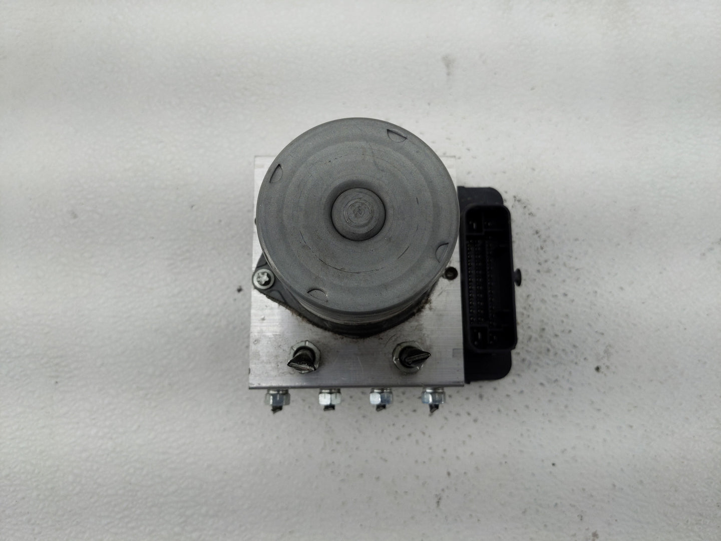 2021-2022 Toyota Camry ABS Pump Control Module Replacement P/N:44540 06450 Fits Fits 2021 2022 OEM Used Auto Parts - Oemused