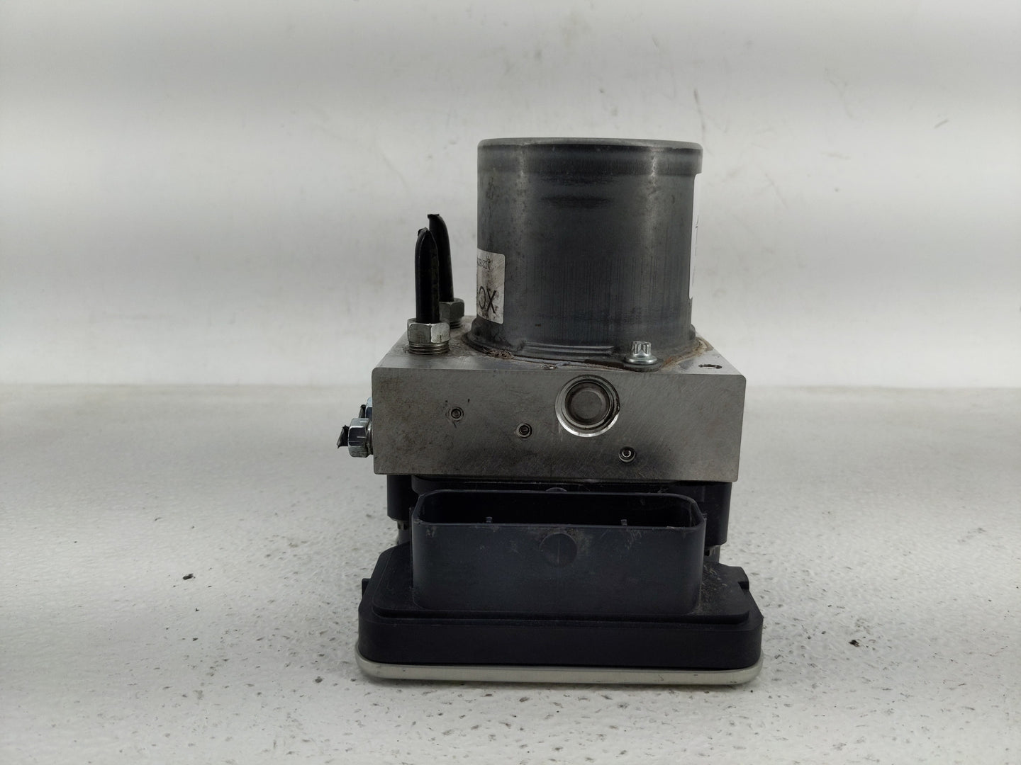 2021-2022 Toyota Camry ABS Pump Control Module Replacement P/N:44540 06450 Fits Fits 2021 2022 OEM Used Auto Parts - Oemused