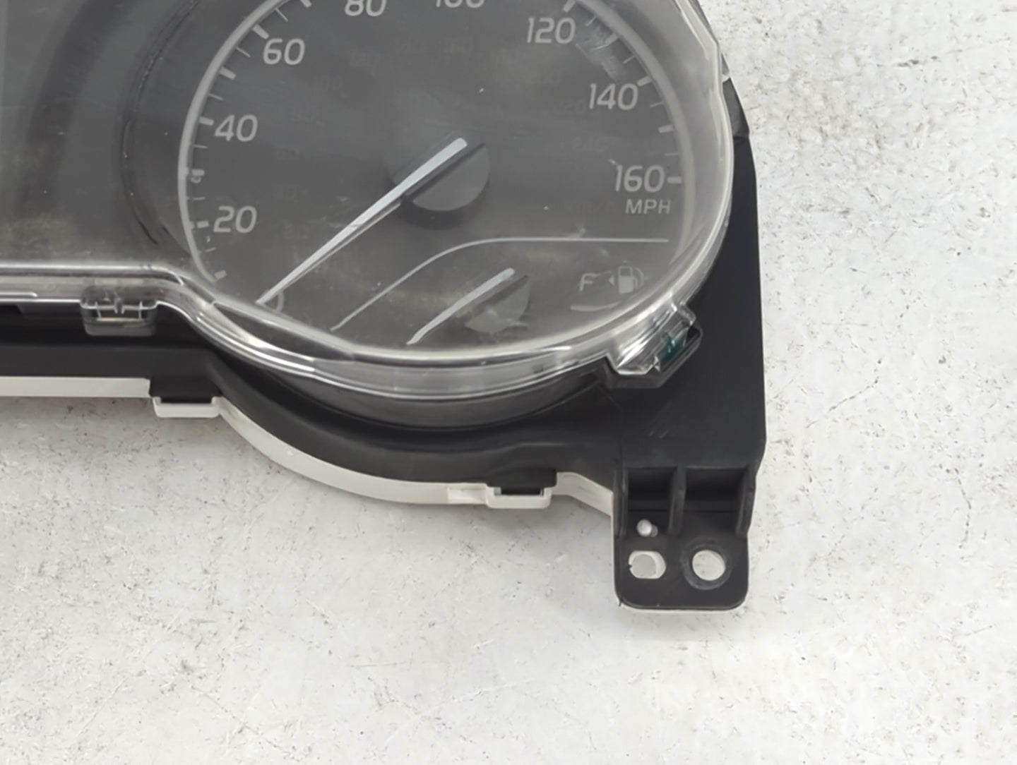 2019-2022 Toyota Camry Instrument Cluster Speedometer Gauges P/N:83800-0XD24-00 TN257650-3890 Miles: Fits Fits 2019 2020 202