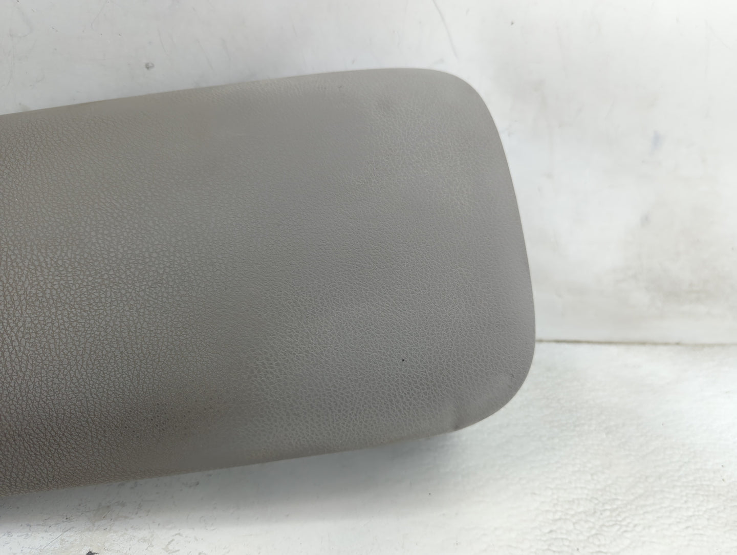 2023 Toyota Camry Center Console Armrest Cover Lid Fits OEM Used Auto Parts - Oemusedautoparts1.com
