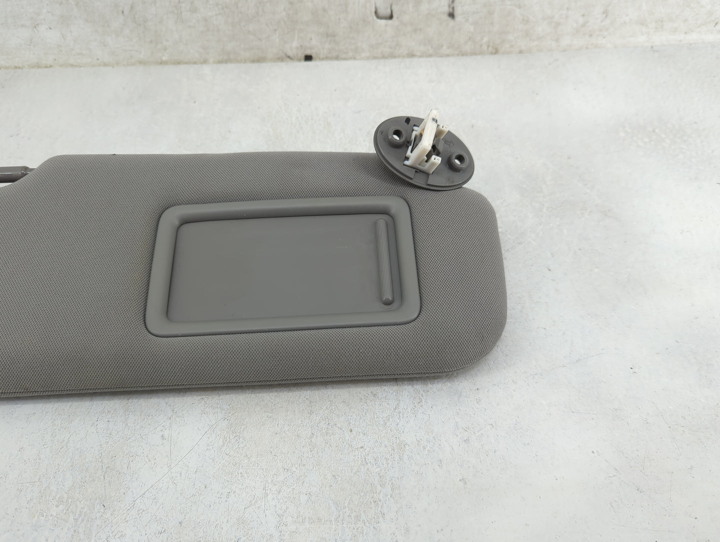2018-2022 Toyota Camry Sun Visor Shade Replacement Passenger Right Mirror Fits Fits 2018 2019 2020 2021 2022 OEM Used Auto P