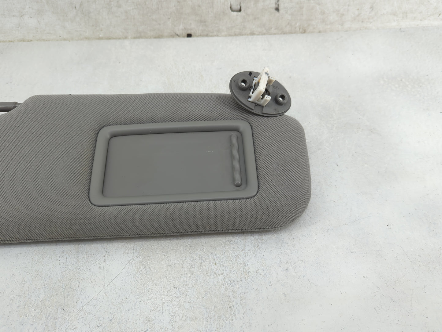 2018-2022 Toyota Camry Sun Visor Shade Replacement Passenger Right Mirror Fits Fits 2018 2019 2020 2021 2022 OEM Used Auto P