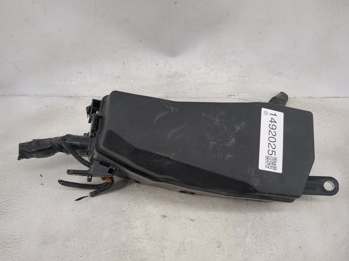 2018-2022 Toyota Camry Fusebox Fuse Box Panel Relay Module P/N:82620 Fits Fits 2018 2019 2020 2021 2022 OEM Used Auto Parts 