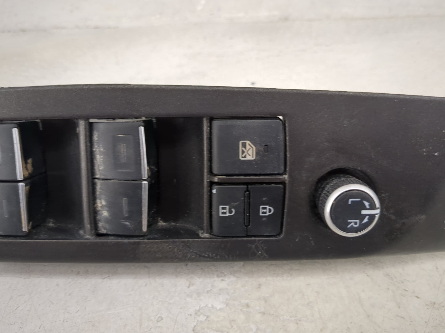 2018-2022 Toyota Camry Master Power Window Switch Replacement Driver Side Left P/N:84040-0E120 84040-06070 Fits OEM Used Aut