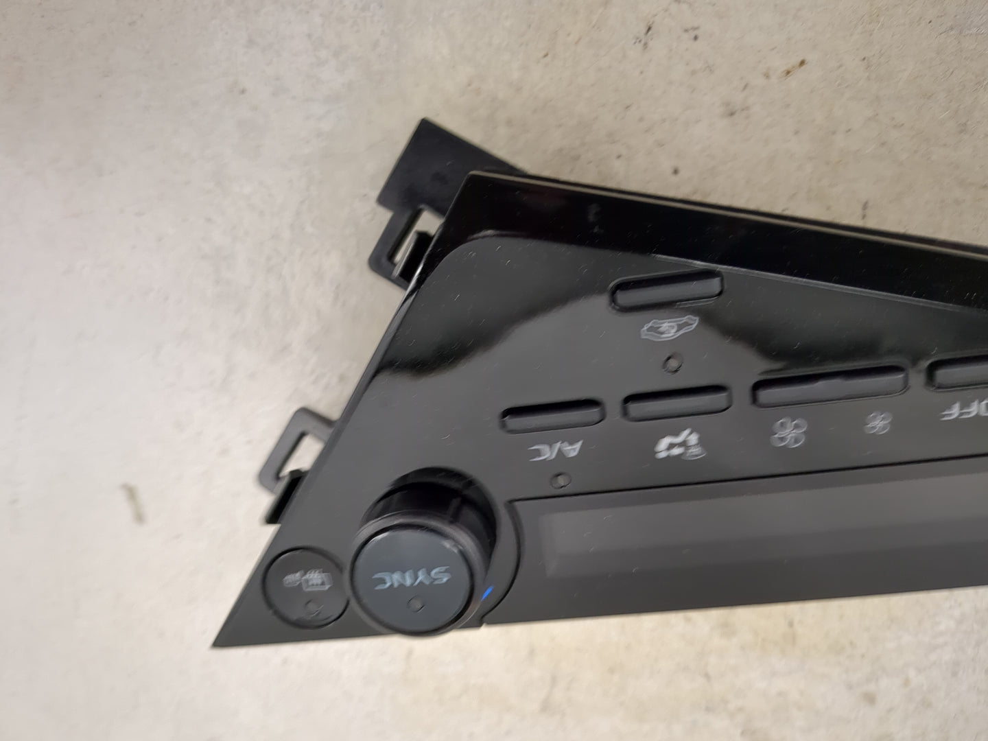 2018-2022 Toyota Camry Climate Control Module Temperature AC/Heater Replacement P/N:55900-06730-B A2C11012806 Fits OEM Used 