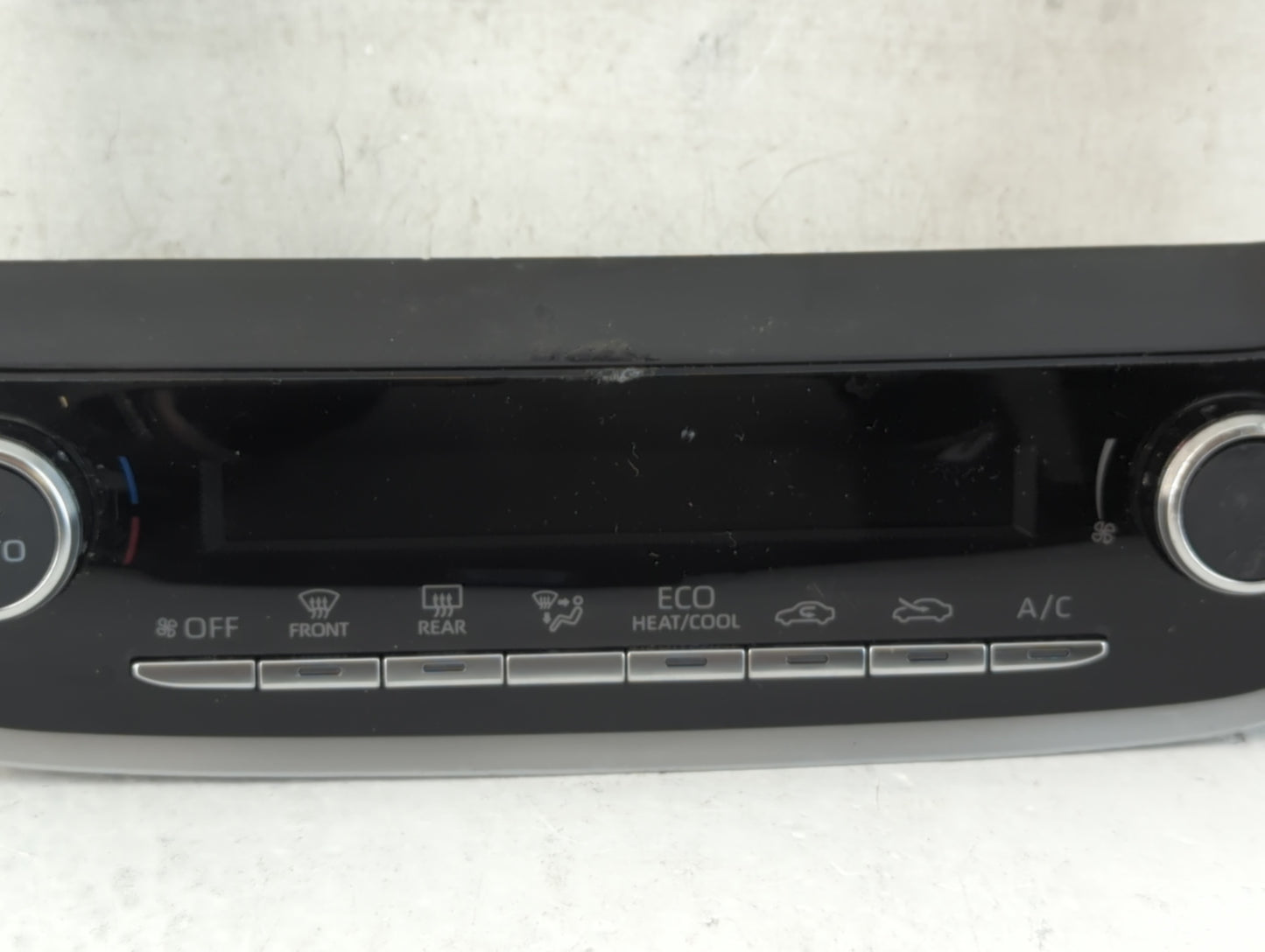 2023 Toyota Corolla Climate Control Module Temperature AC/Heater Replacement P/N:55900-12L51 Fits OEM Used Auto Parts - Oemu