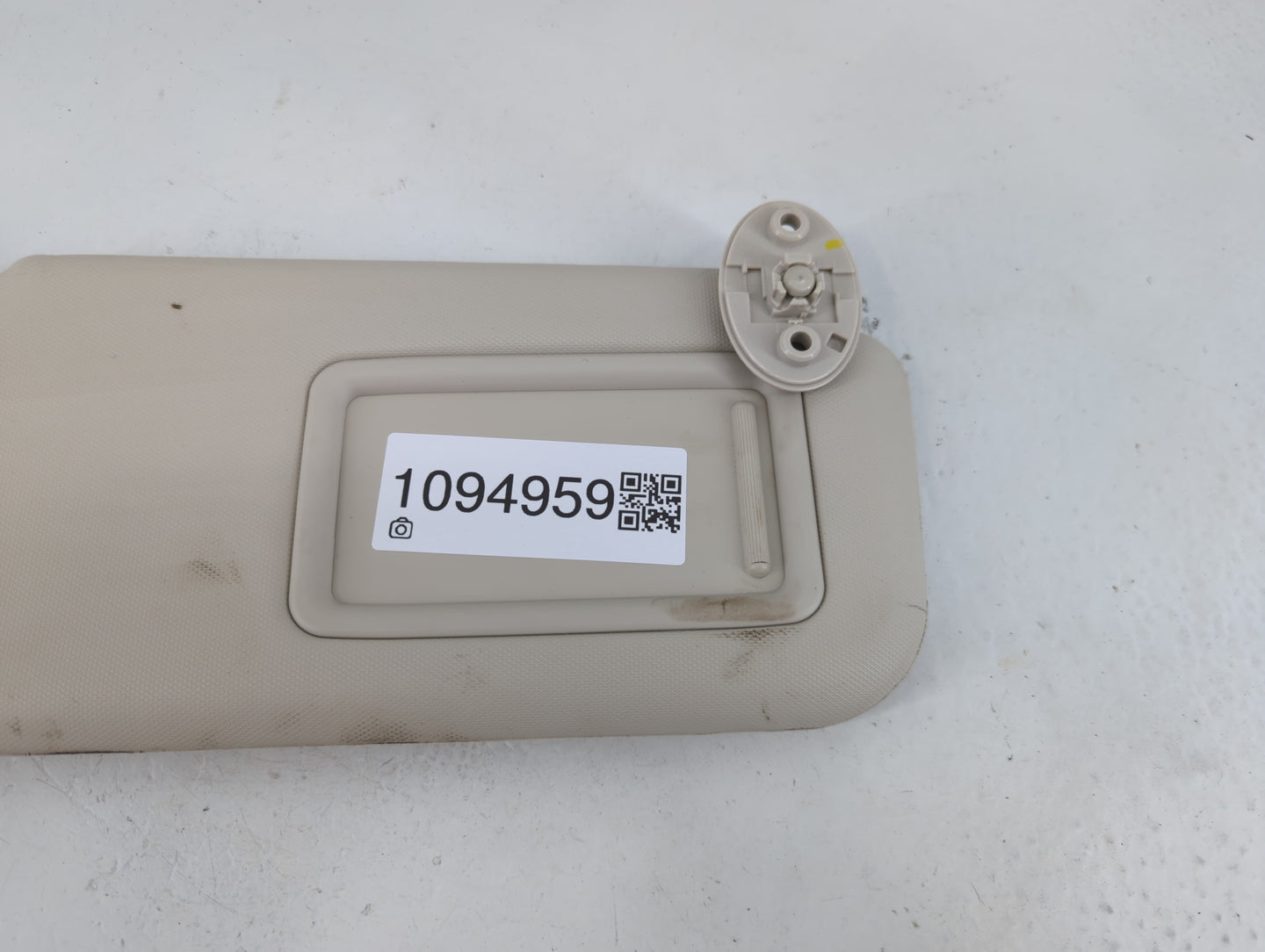 2023 Toyota Corolla Sun Visor Shade Replacement Passenger Right Mirror Fits OEM Used Auto Parts - Oemusedautoparts1.com
