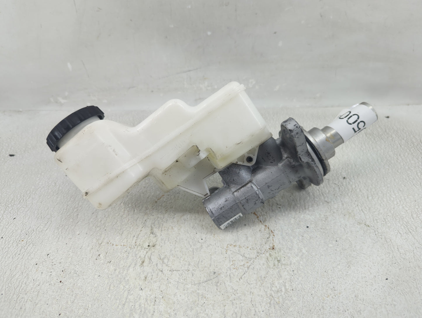 2019-2022 Toyota Corolla Brake Master Cylinder - Oemusedautoparts1.com
