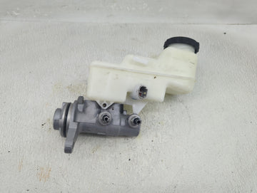 2019-2022 Toyota Corolla Brake Master Cylinder - Oemusedautoparts1.com
