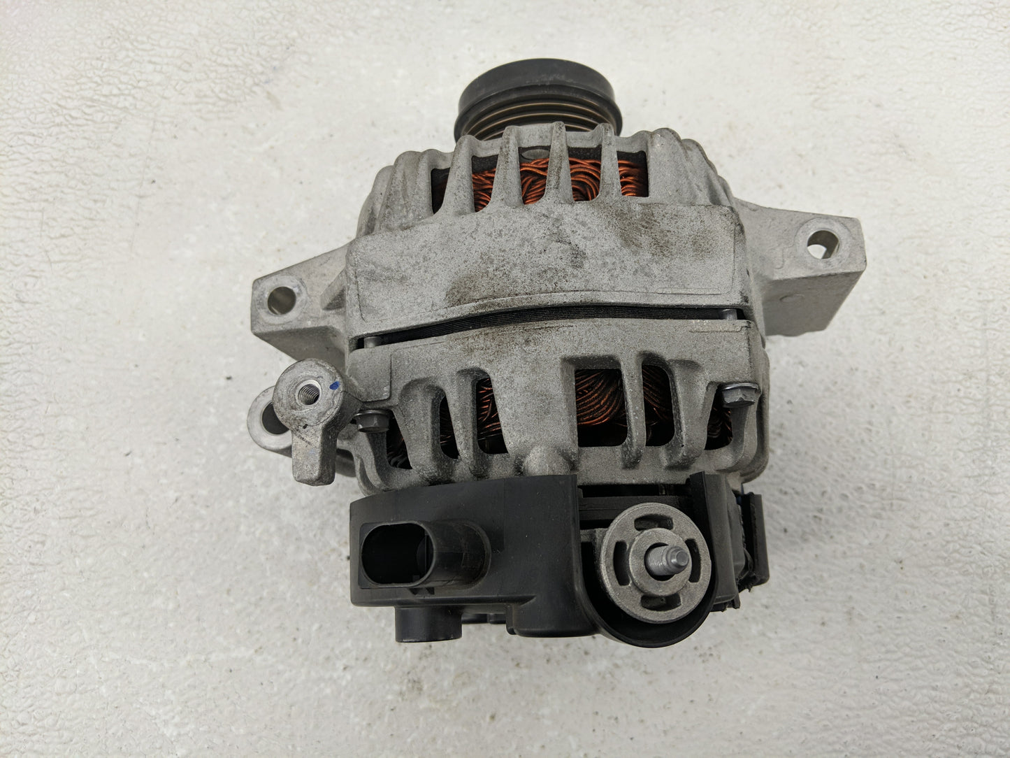 2019-2022 Toyota Corolla Alternator Replacement Generator Charging Assembly Engine OEM P/N:27060-F2010-B Fits OEM Used Auto 