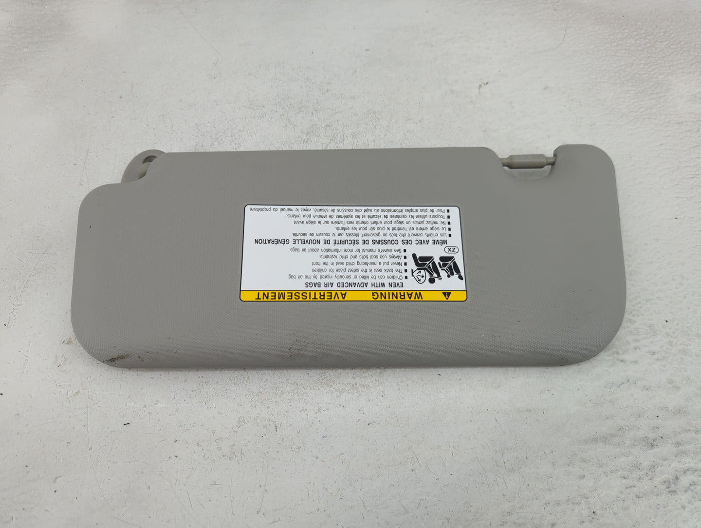 2022 Toyota Corolla Sun Visor Shade Replacement Passenger Right Mirror Fits OEM Used Auto Parts - Oemusedautoparts1.com