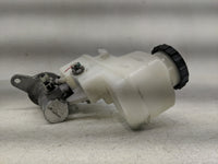 2019-2022 Toyota Corolla Brake Master Cylinder 1302367 - Oemusedautoparts1.com
