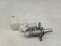 2019-2022 Toyota Corolla Brake Master Cylinder 1302367 - Oemusedautoparts1.com