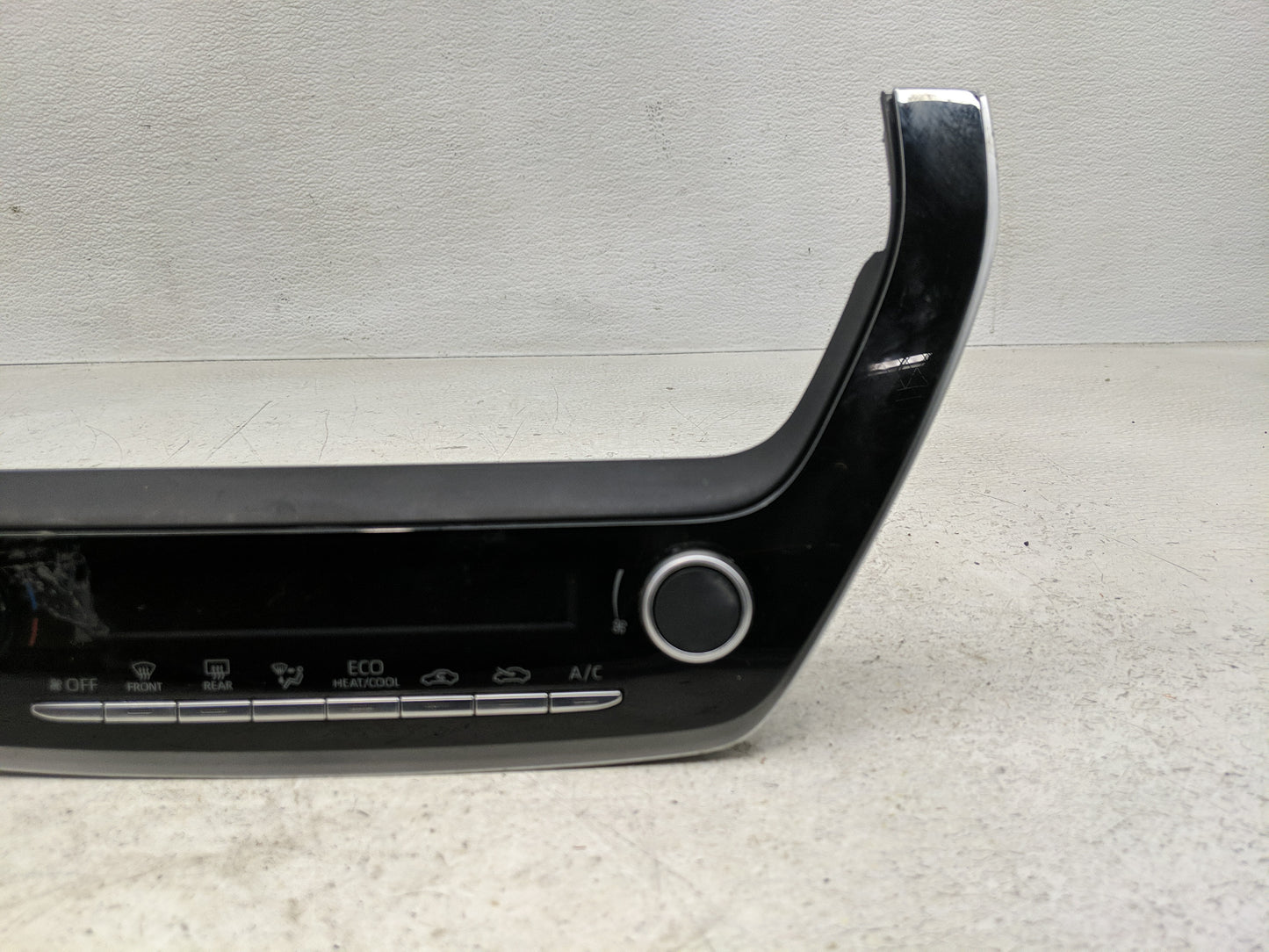 2023 Toyota Corolla Climate Control Module Temperature AC/Heater Replacement Fits OEM Used Auto Parts - Oemusedautoparts1.co