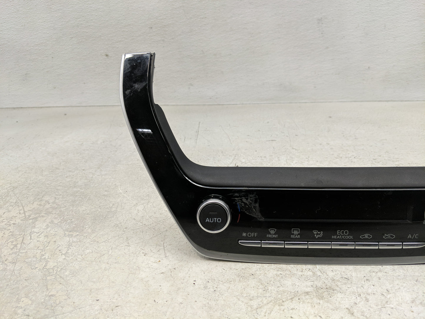 2023 Toyota Corolla Climate Control Module Temperature AC/Heater Replacement Fits OEM Used Auto Parts - Oemusedautoparts1.co