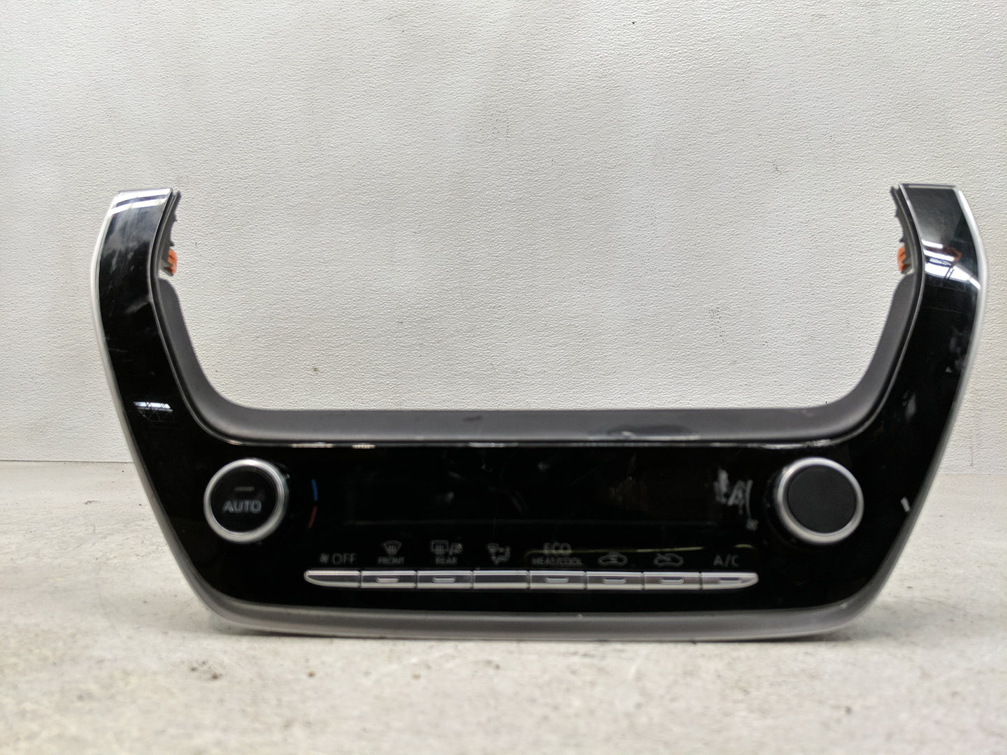 2019-2022 Toyota Corolla Climate Control Module Temperature AC/Heater Replacement Fits Fits 2019 2020 2021 2022 OEM Used Aut