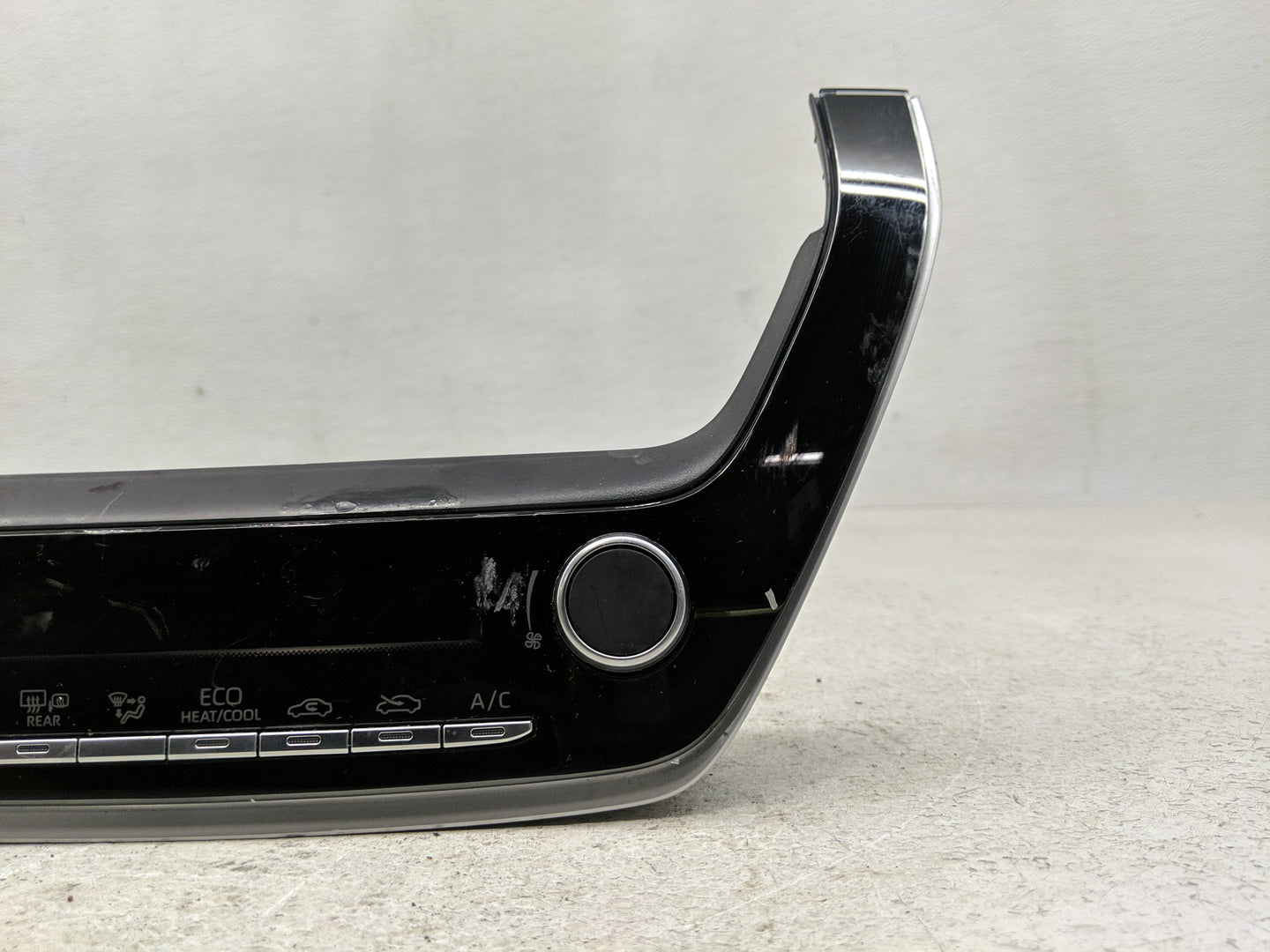 2019-2022 Toyota Corolla Climate Control Module Temperature AC/Heater Replacement Fits Fits 2019 2020 2021 2022 OEM Used Aut