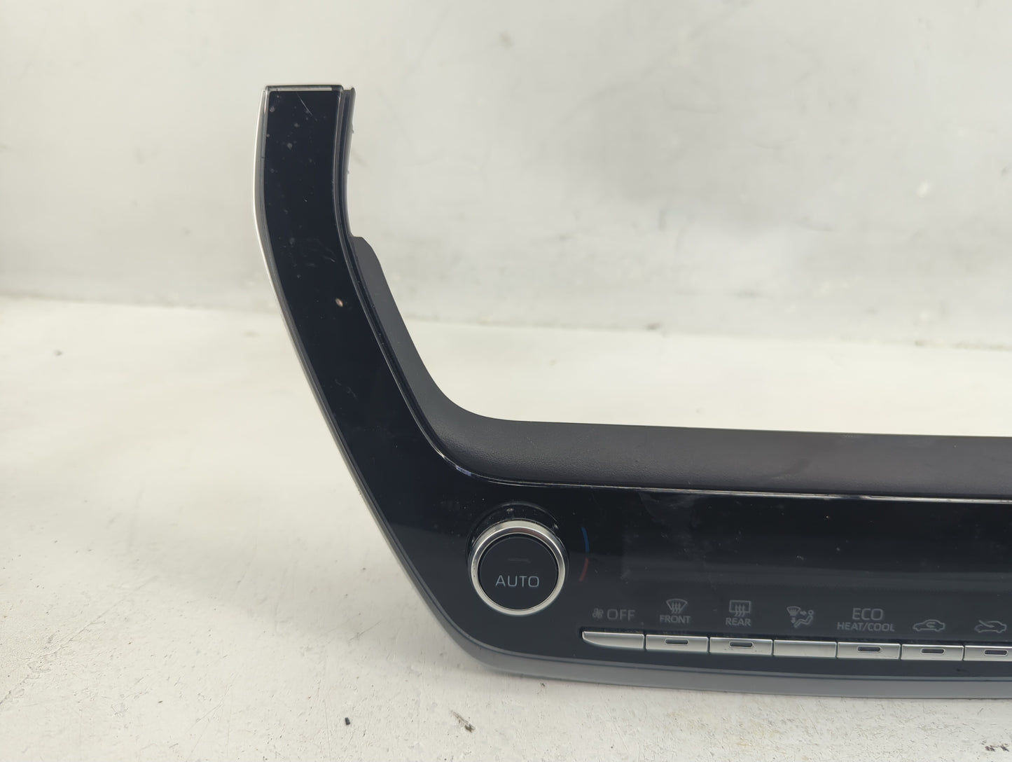 2023 Toyota Corolla Climate Control Module Temperature AC/Heater Replacement P/N:75R529 55900-02M00 Fits OEM Used Auto Parts