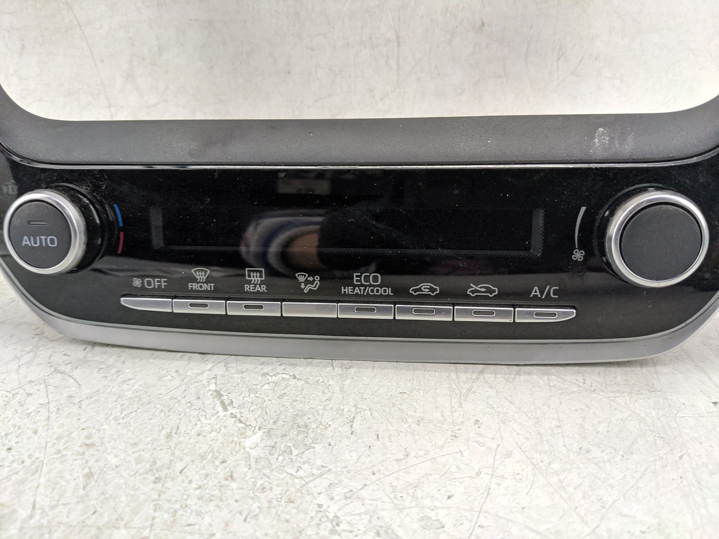 2023 Toyota Corolla Climate Control Module Temperature AC/Heater Replacement P/N:55900-02M00 75R529 Fits OEM Used Auto Parts