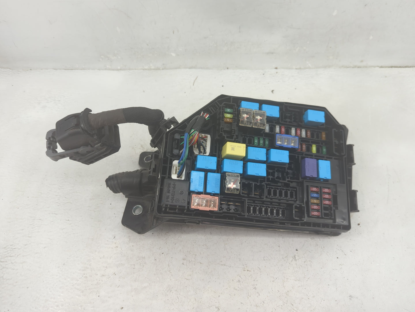 2019-2022 Toyota Corolla Fusebox Fuse Box Panel Relay Module P/N:82662-02K60 Fits Fits 2019 2020 2021 2022 OEM Used Auto Par