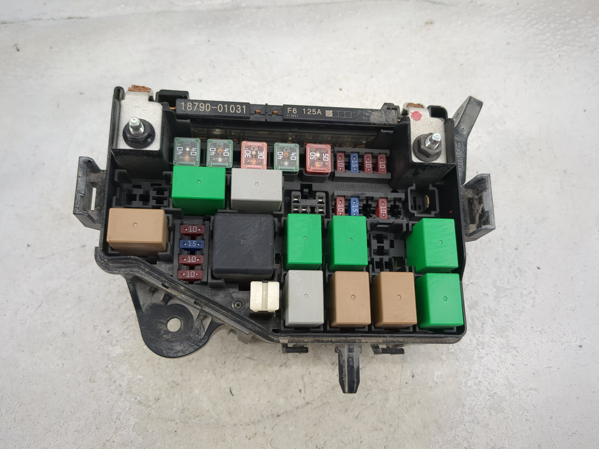 2019-2022 Toyota Corolla Fusebox Fuse Box Panel Relay Module P/N:18790-01031 Fits Fits 2019 2020 2021 2022 OEM Used Auto Par