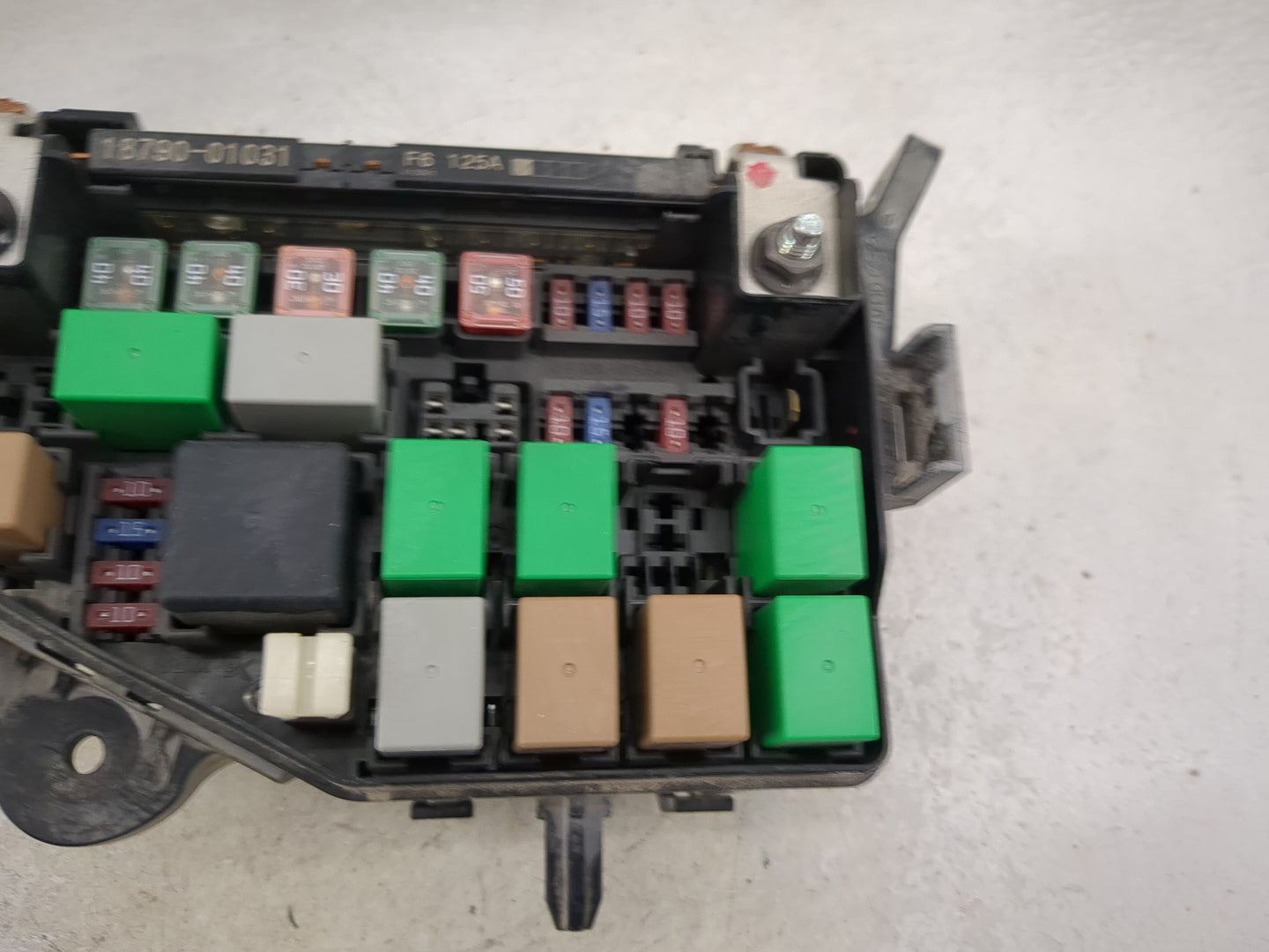 2019-2022 Toyota Corolla Fusebox Fuse Box Panel Relay Module P/N:18790-01031 Fits Fits 2019 2020 2021 2022 OEM Used Auto Par