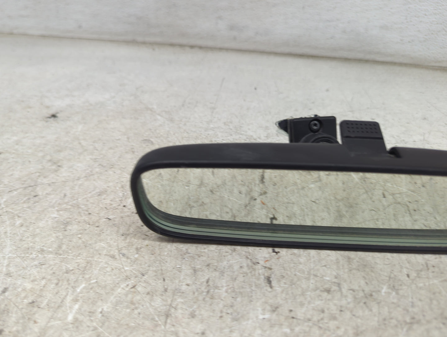 2017-2022 Toyota Corolla Interior Rear View Mirror Replacement OEM P/N:E4 022197 E4 012197 Fits OEM Used Auto Parts - Oemuse