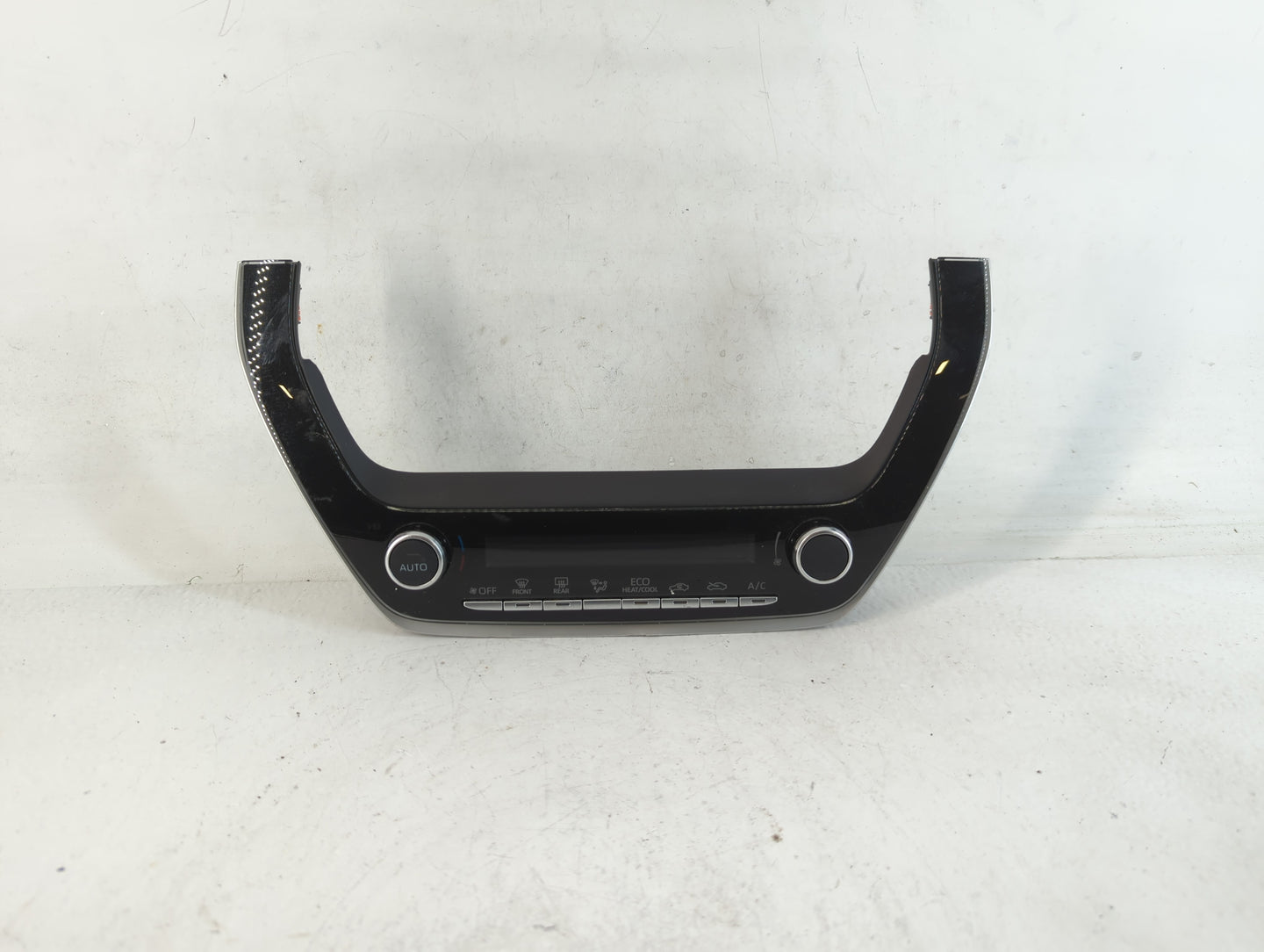 2023 Toyota Corolla Climate Control Module Temperature AC/Heater Replacement P/N:75R529 Fits OEM Used Auto Parts - Oemusedau