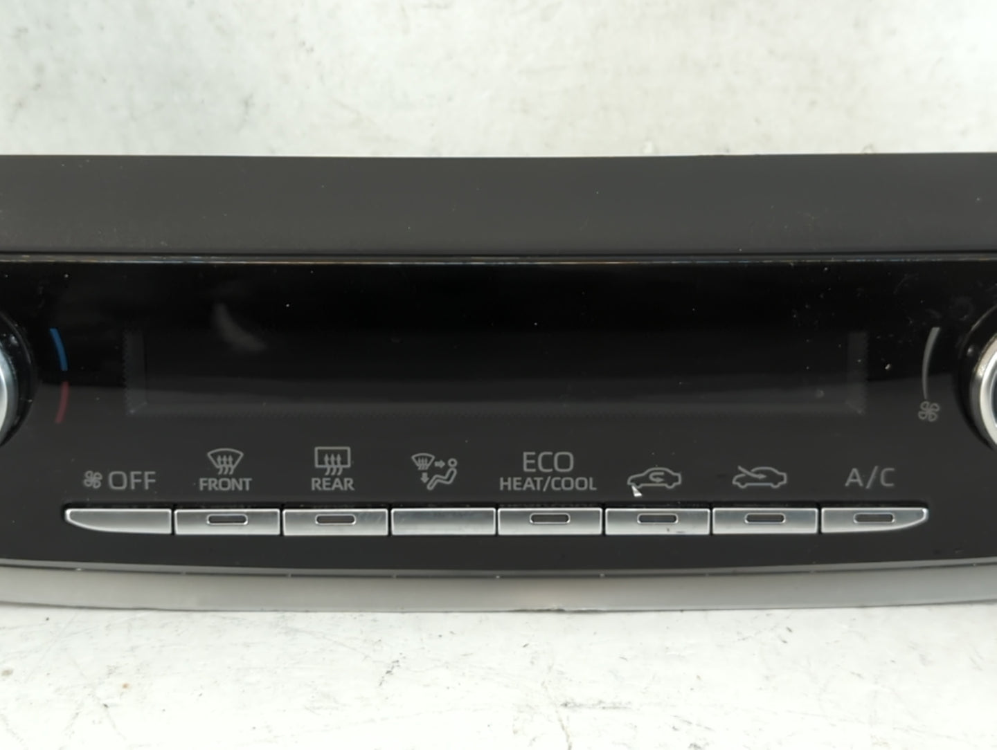 2023 Toyota Corolla Climate Control Module Temperature AC/Heater Replacement P/N:75R529 Fits OEM Used Auto Parts - Oemusedau