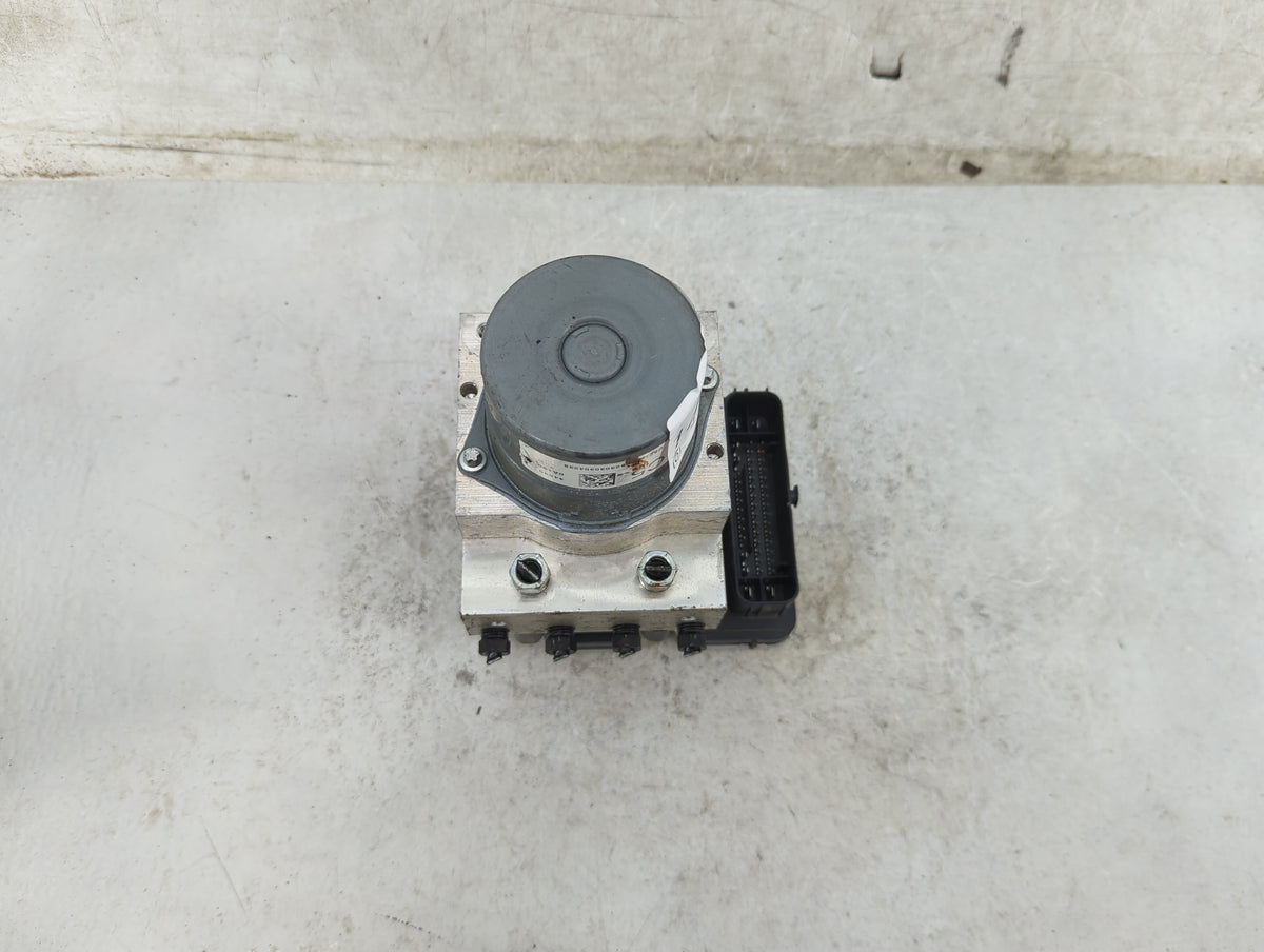 2023 Toyota Corolla Cross Anti-Lock Brake ABS Pump Module Actuator OEM P/N:44540-0A190 Fits OEM Used Auto Parts - Oemusedaut