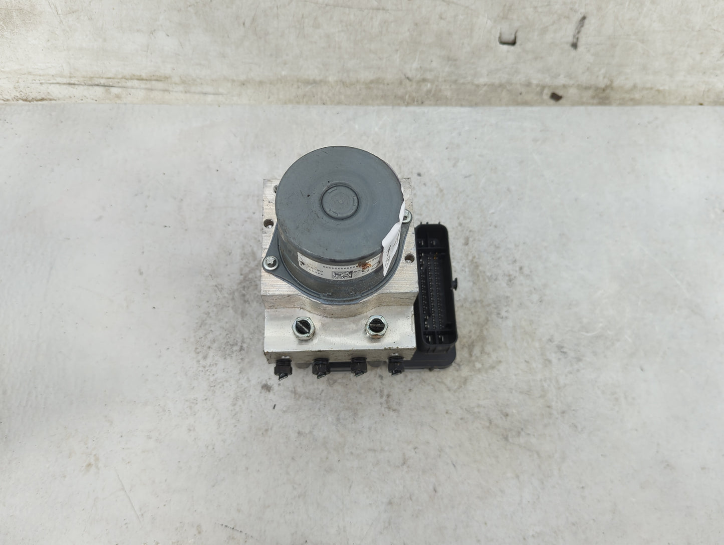2023 Toyota Corolla Cross ABS Pump Control Module Replacement P/N:44540-0A190 Fits OEM Used Auto Parts - Oemusedautoparts1.c