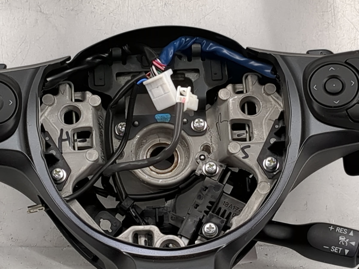 2022-2022 Toyota Gr86 Steering Wheel Oem Black 1480465 - Oemusedautoparts1.com