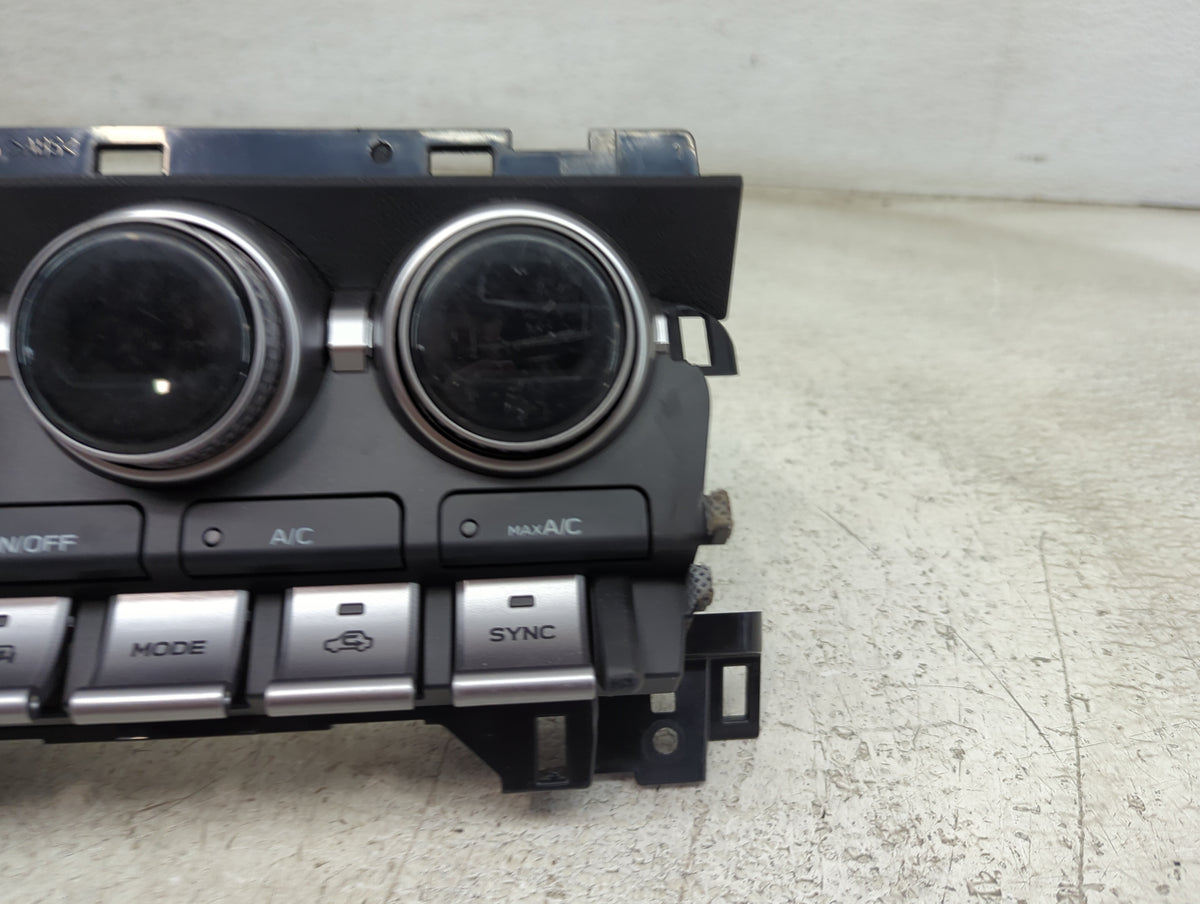2022 Toyota Gr86 Climate Control Module Temperature AC/Heater Replacement P/N:72311CC030 237000-9262 Fits OEM Used Auto Part
