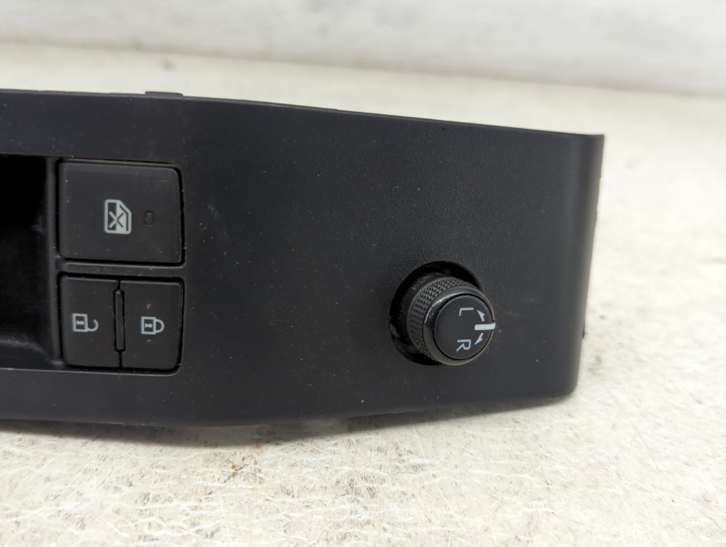 2023 Toyota Highlander Master Power Window Switch Replacement Driver Side Left P/N:84040-0E131 783-0H2N Fits OEM Used Auto P
