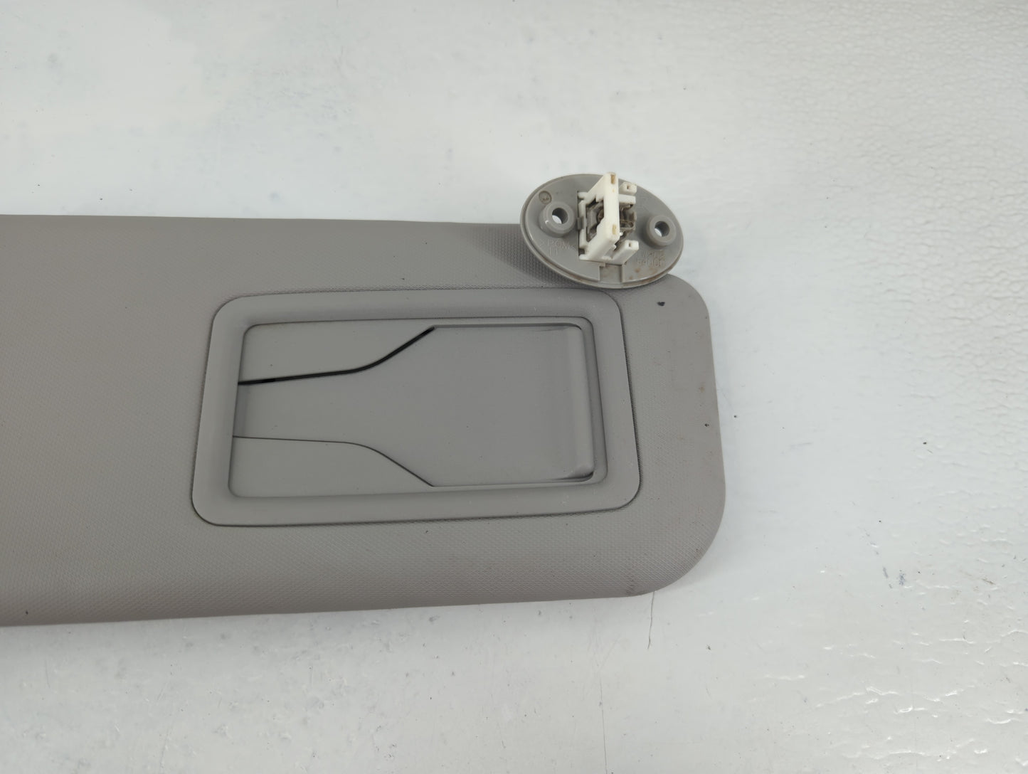 2023 Toyota Prius Sun Visor Shade Replacement Passenger Right Mirror Fits OEM Used Auto Parts - Oemusedautoparts1.com