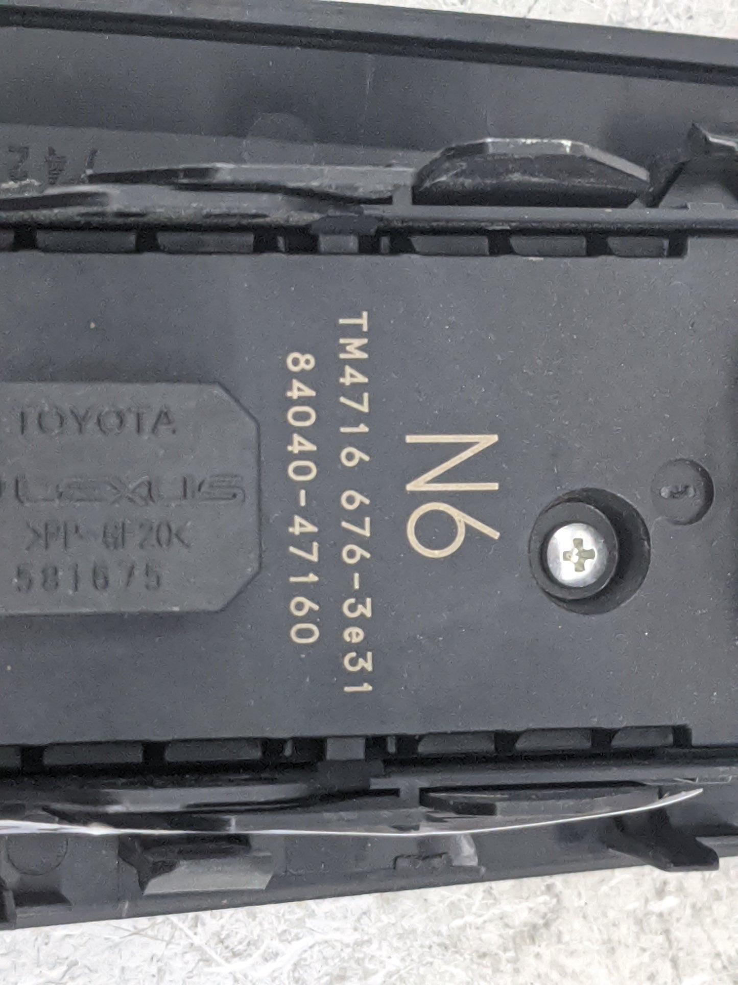 2023 Toyota Prius Master Power Window Switch Replacement Driver Side Left P/N:84040-47160 TM4716 676-3e31 Fits OEM Used Auto