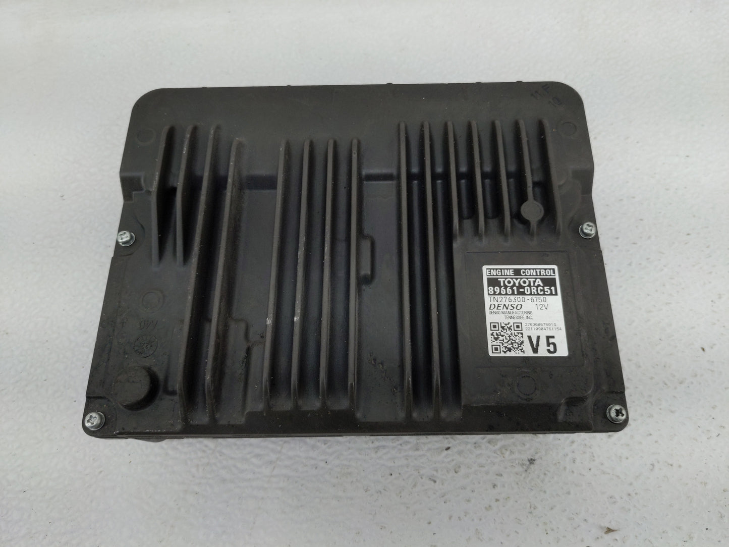 2021-2022 Toyota Rav4 PCM Engine Control Computer ECU ECM PCU OEM P/N:TN276300-6750 89661-0R051 Fits Fits 2021 2022 OEM Used