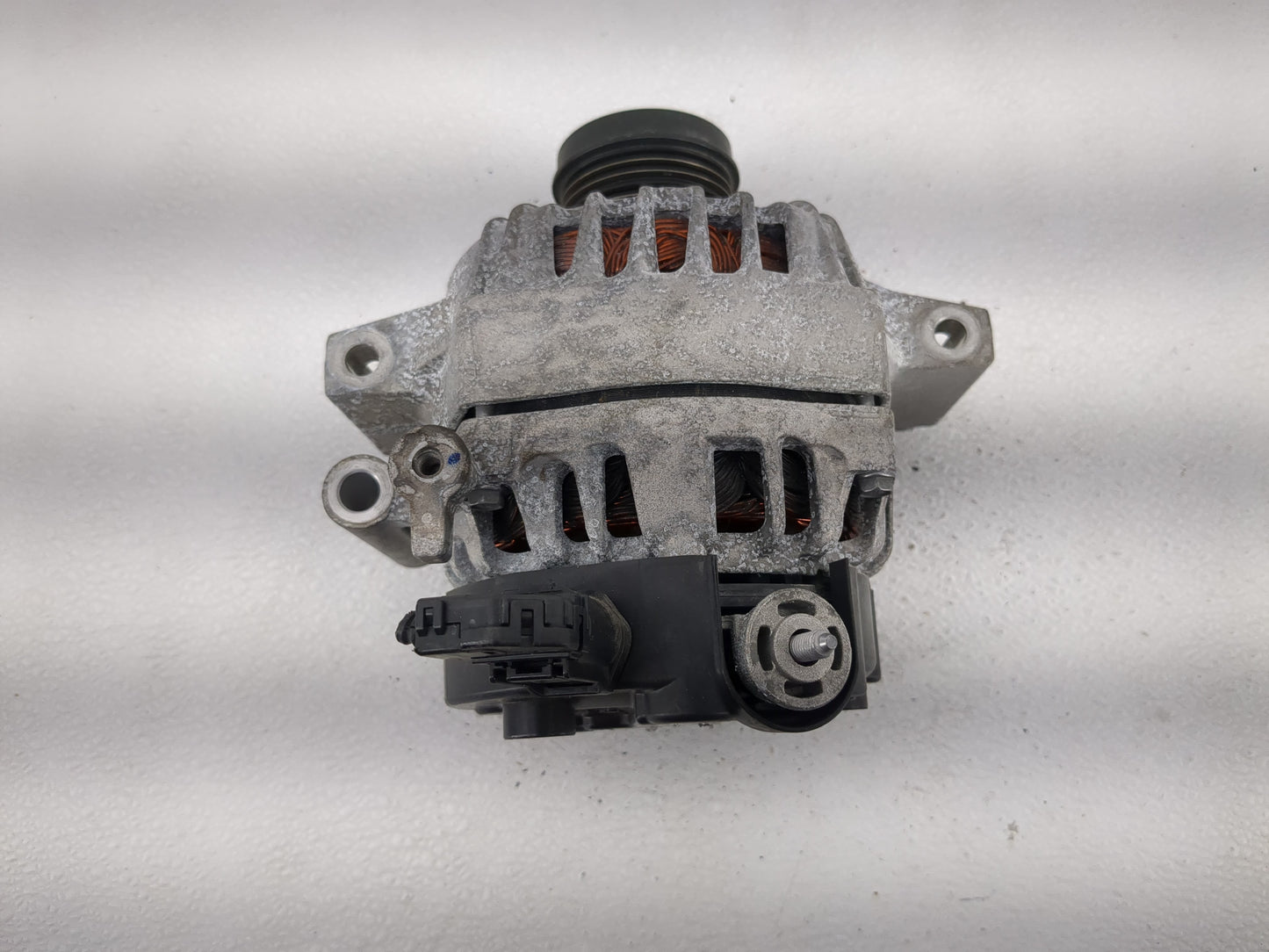 2019-2022 Toyota Rav4 Alternator Replacement Generator Charging Assembly Engine OEM P/N:27060-F2010-B Fits OEM Used Auto Par