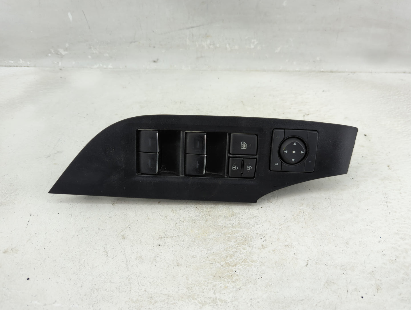 2023 Toyota Rav4 Master Power Window Switch Replacement Driver Side Left P/N:84040-0R160 Fits OEM Used Auto Parts - Oemuseda