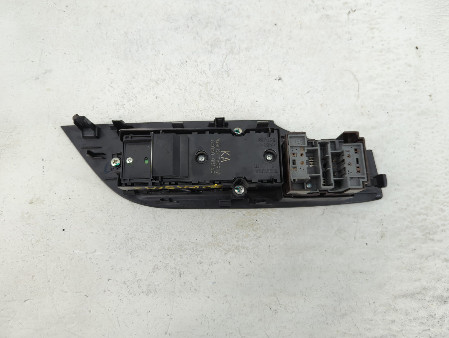 2023 Toyota Rav4 Master Power Window Switch Replacement Driver Side Left P/N:84040-0R160 Fits OEM Used Auto Parts - Oemuseda