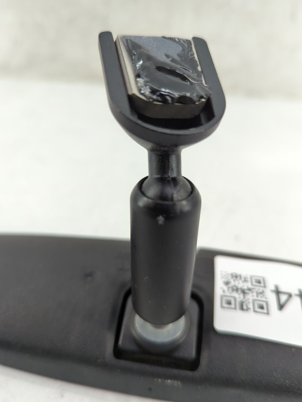 2016-2022 Toyota Rav4 Interior Rear View Mirror Replacement OEM P/N:E11025617 E11015617 Fits OEM Used Auto Parts - Oemusedau