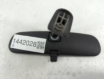2016-2022 Toyota Rav4 Interior Rear View Mirror Replacement OEM P/N:E11025617 E11015617 Fits OEM Used Auto Parts