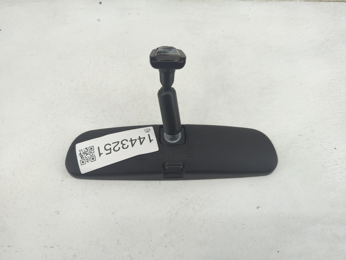 2016-2022 Toyota Rav4 Interior Rear View Mirror Replacement OEM P/N:E11025617 E11015617 Fits OEM Used Auto Parts - Oemusedau
